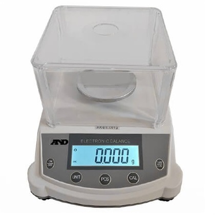 ترازو آزمایشگاهی AND مدل CZ-300